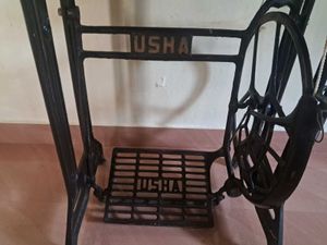USHA Sewing Machine – Manual (Head Only)