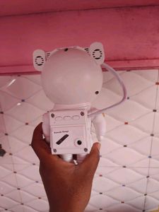 Astronaut Galaxy Projector with Remote Control - 3