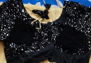 Elegant Yellow Saree with stitched blouse