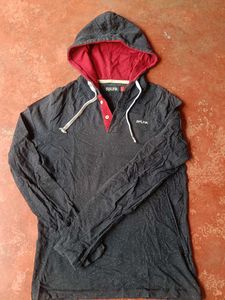 Sweat Shirt