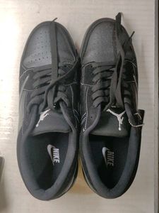 NIKE TRAVIS SCOTT PHANTOMS