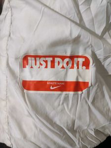 Nike Puffer Jacket - Stylish &amp; Warm