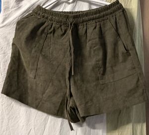 Olive Green Korean cropped Top + shorts