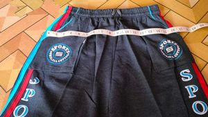 Men Short.