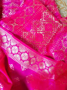 Pink  Colour Dupatta 🩷💜