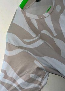 Abstract Pattern T-Shirt