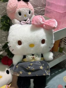 HELLO KITTY PLUSHIE