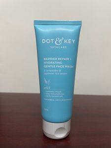 Dot & Key Hydrating Face Wash New