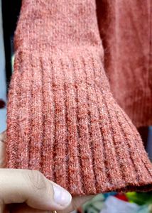 Brown Knit Sweater🤎🐻