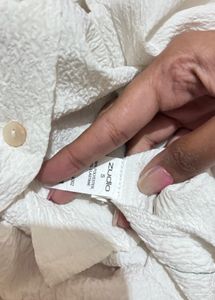 zudio short white shirt