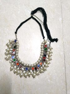 Pearls Multicolored Neckpiece
