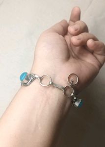 CHALCEDONY GEMSTONE BRACELET.