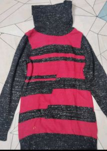 Christmas 🎁 Striped Sweater