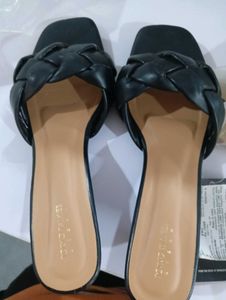 Heels I Am Seeling Pls Check