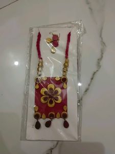 Necklace Set