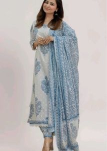 Elegant Blue Printed Kurta Set