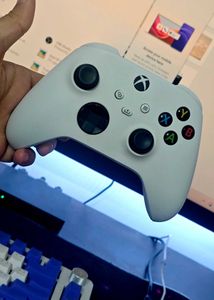 Microsoft Xbox Series X/S Controller (Robot White)