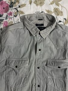 Men&#39;s Casual Button-Down Shirt