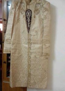 Men Sherwani Set