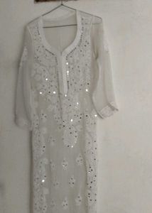 White Embroidered Kurta With Free Cotto Inner Wear