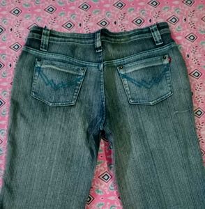 ✨ Iconic Vintage Y2K Flare Jeans ✨