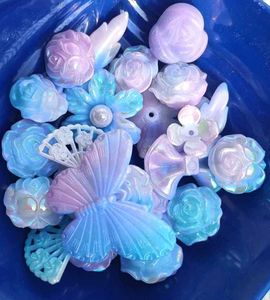 glossy pastel bead soup