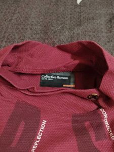 Maroon Graphic T-Shirt