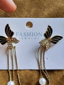 Butterfly Pearl Earrings