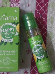 Fiama Happy Naturals Perfume Mist