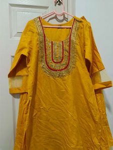 Yellow Kurta Set With Pink Dupptta