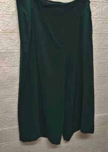 Van Heusen Pleated Green 3/4 Pants