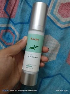Glow Moisturizer
