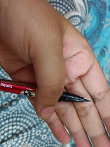 Eye Liner