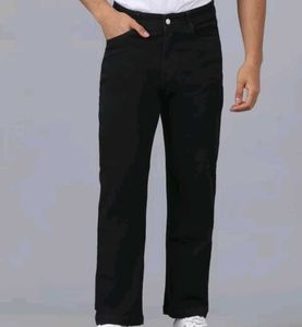 Men&#39;s Black Straight-Fit Jeans