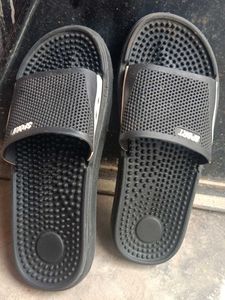 Sporty Black Massage Slides