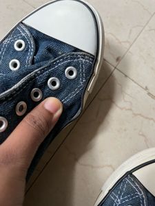 Converse Shoe
