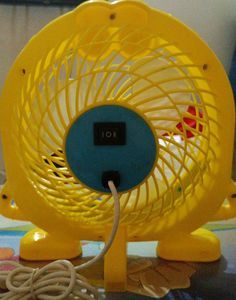 Cartoon Fan With Usb Cable