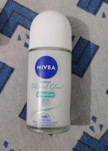 Nivea Natural Glow Deodorant