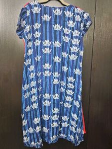 Stylish Red &amp; Blue Kurta