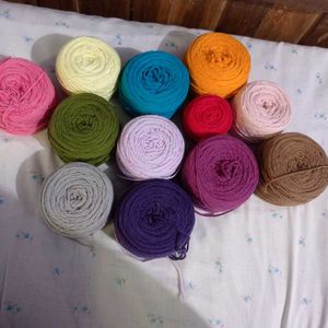 aran or medium weight crochet yarn