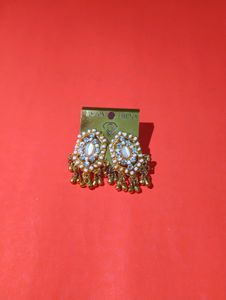 Good Looking Party Earrings