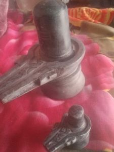 Shiva Lingam Idol