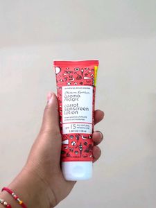 Aroma Magic Carrot Sunscreen Lotion