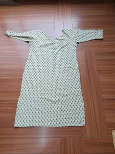 46) Green Floral Print 3 Piece Full Suit