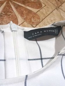 White Grid Tie-Sleeve Blouse
