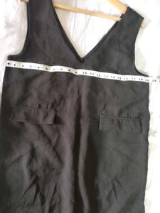 Classic Black Sleeveless Dress