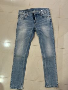 Light Wash Denim Jeans