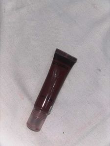 Eyeliner,  Mascara, gloss, concealer, lip bal