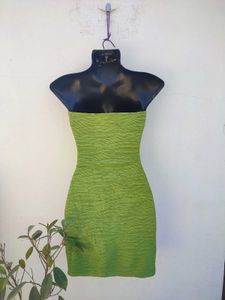 SHEIN Summer Texture Slim Fit Strapless Mini Dress