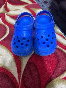Branded shoes, very nice and Comfortable.